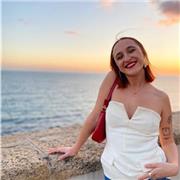 Educadora infantil y estudiante de 4° de Magisterio infantil con experiencia en el ámbito de la educación especial.